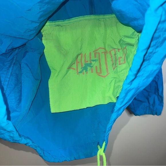 Gotcha Vintage 90’s Windbreaker With Zipper Kangaroo Pocket Men’s Size Large - Picture 5 of 16